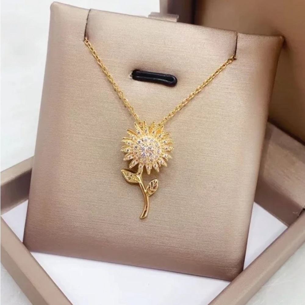 18K Gold Fidget Spinner Sunflower Gemstone Necklace With Diamonds - Picture 3 of 6